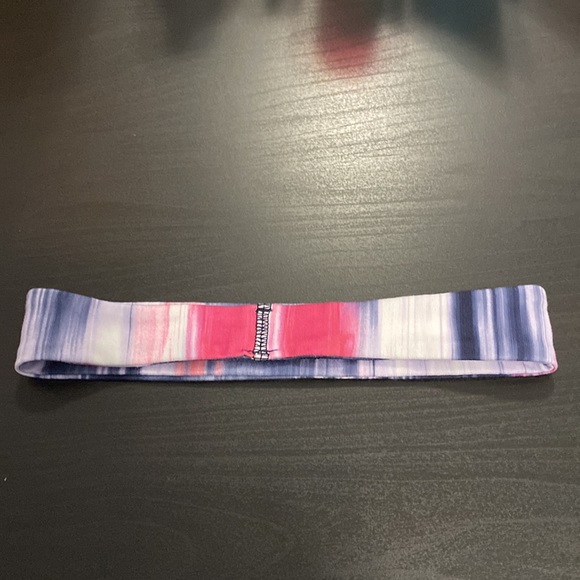 Lululemon headband - Picture 2 of 5